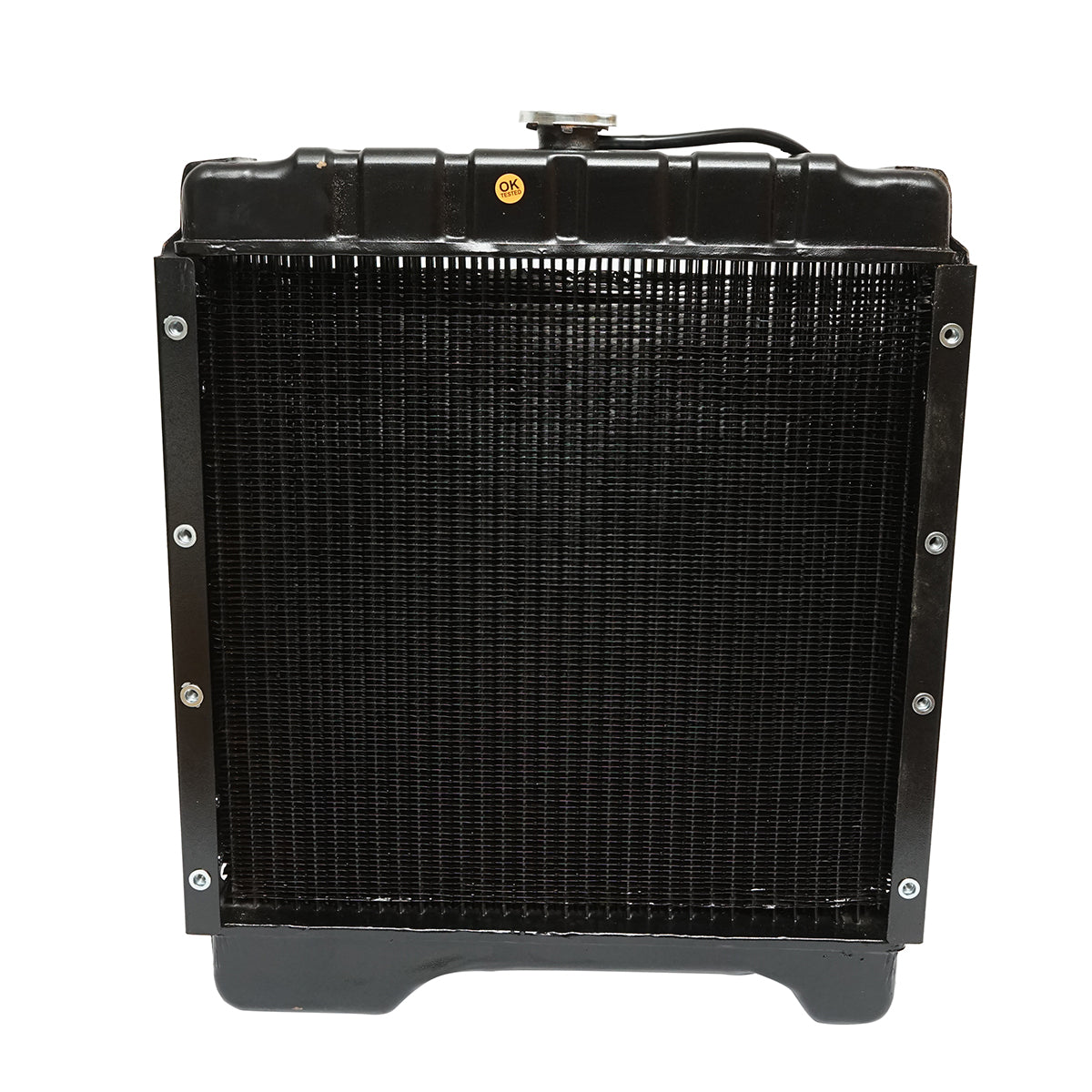 Water cooling radiator with 4 rows of cells for Case IH Maxxum series 104753A2, A104753A1, 104753A1, 87579817, 52771, 150-56